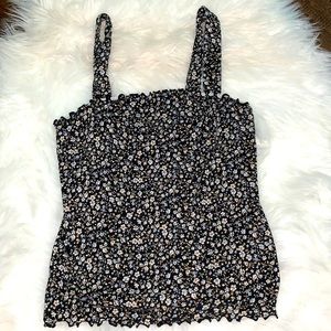 American Eagle XS ruffle hem floral cropped tank